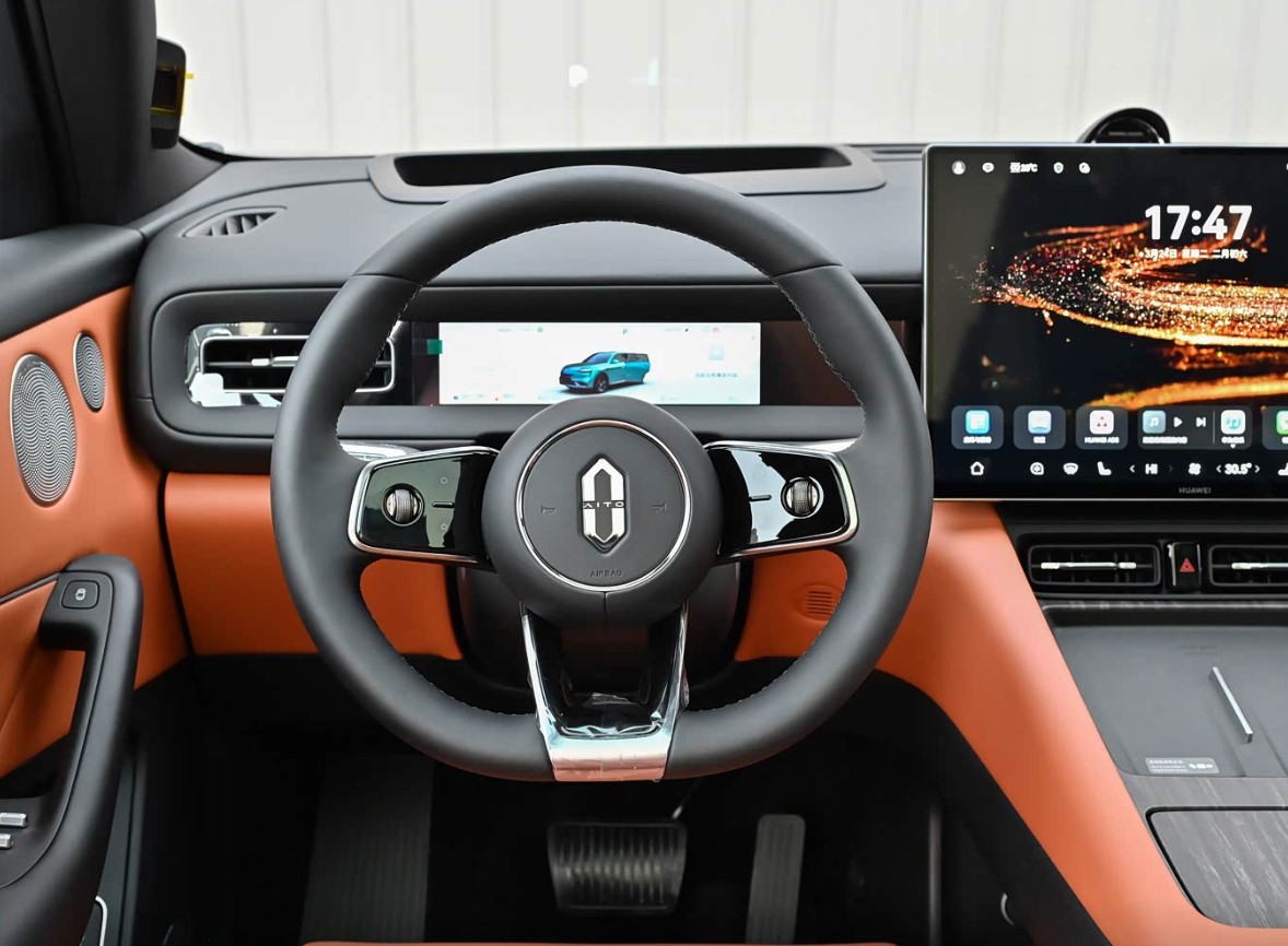  M6