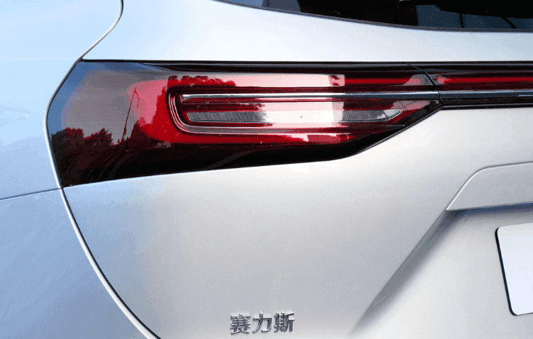  M7