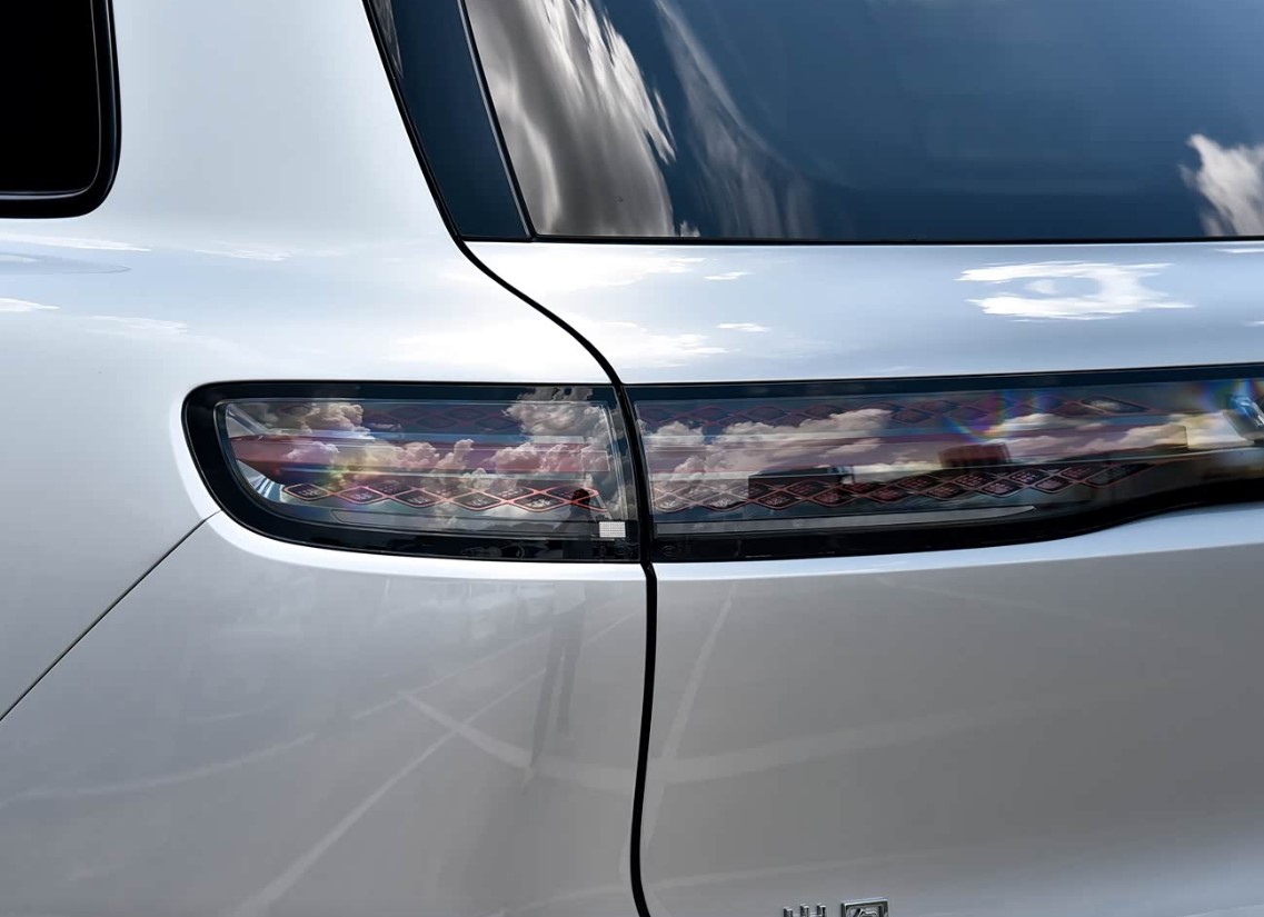  EV, Taishan X8