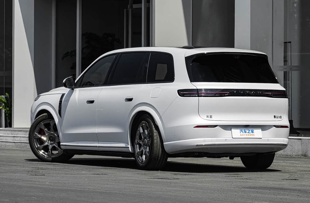  Taishan X8
