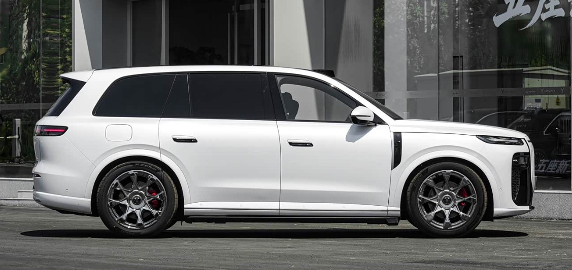  Taishan X8